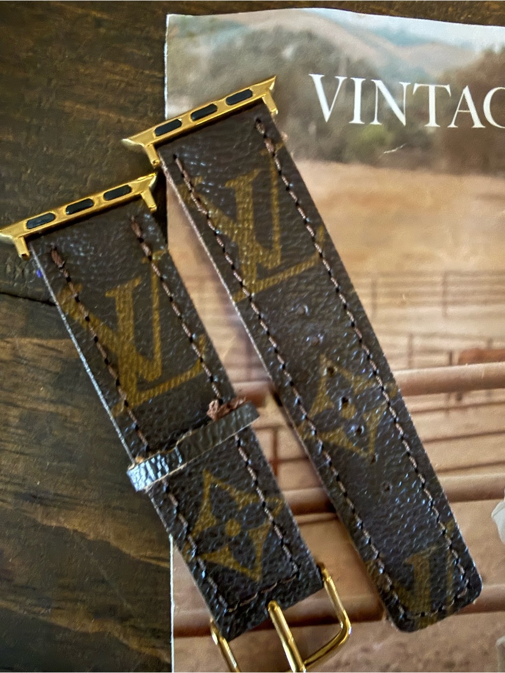 Lv leather apple watch band - Picture 5 of 6